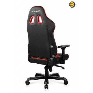 Gaming chair discount with wide seat