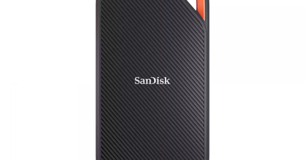 SanDisk 4TB Extreme PRO Portable SSD with USB4 Up to 3800 MB/s