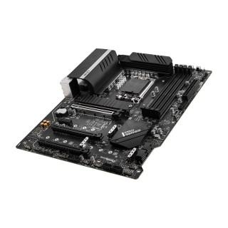MSI PRO Z690-A DDR4 LGA 1700 Intel Z690 SATA 6Gb/s ATX Intel Motherboard