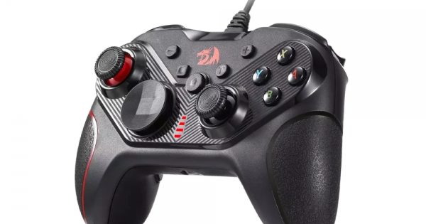 Redragon G710 RIFT Wired Gaming Controller — Dual Vibration Motors